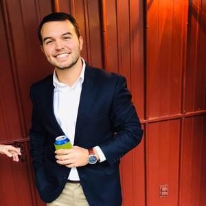 Meet your Posher, Ace